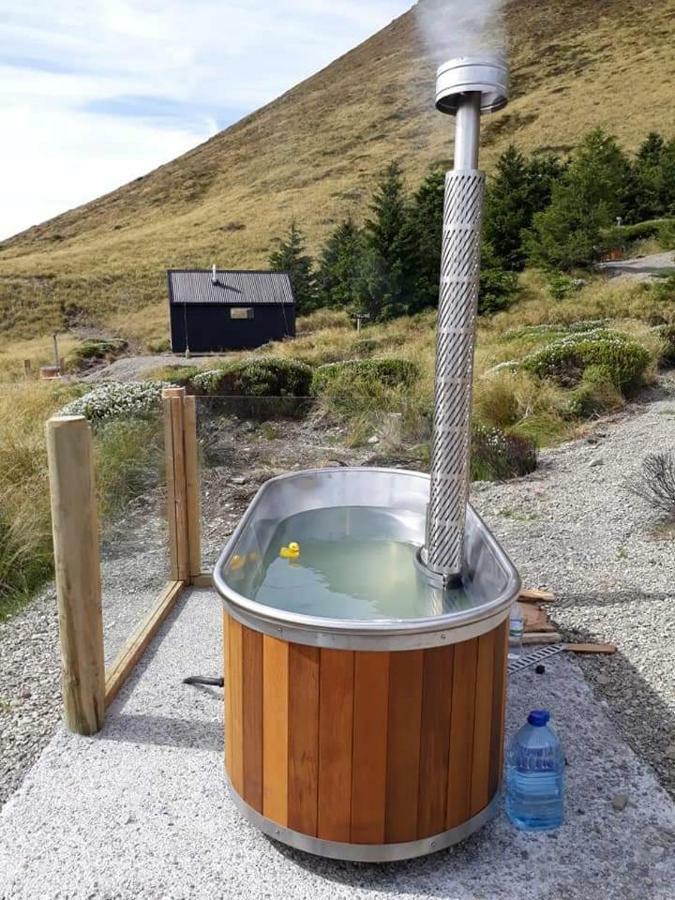 Готель Lake Stella Mountain Huts Mt Lyford Екстер'єр фото