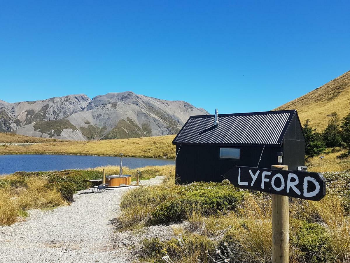 Готель Lake Stella Mountain Huts Mt Lyford Екстер'єр фото